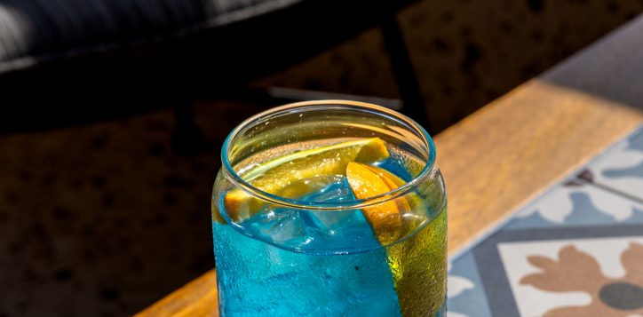 ibis-drinks-3700-24-2